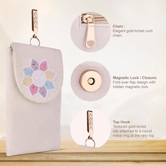 Bag in Women's Flower Beaded Mobile Pouch