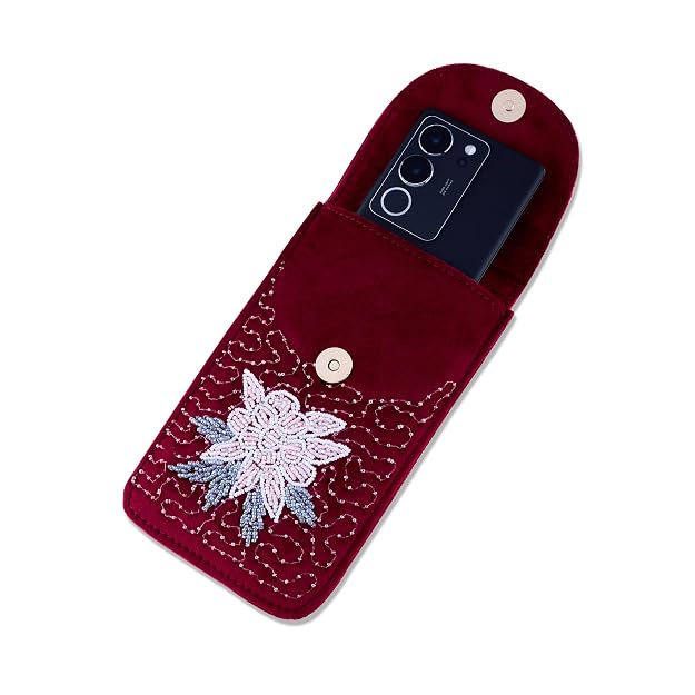 Bag in Floral Beaded Mobile Clutch for Women – Handmade Crossbody Phone Purse with Chain Strap