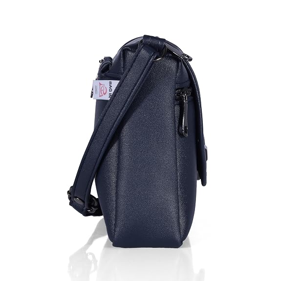 J I Elegant Leather Crossbody Handbag with Paisley Pattern Flap and Secure Zipper Pockets