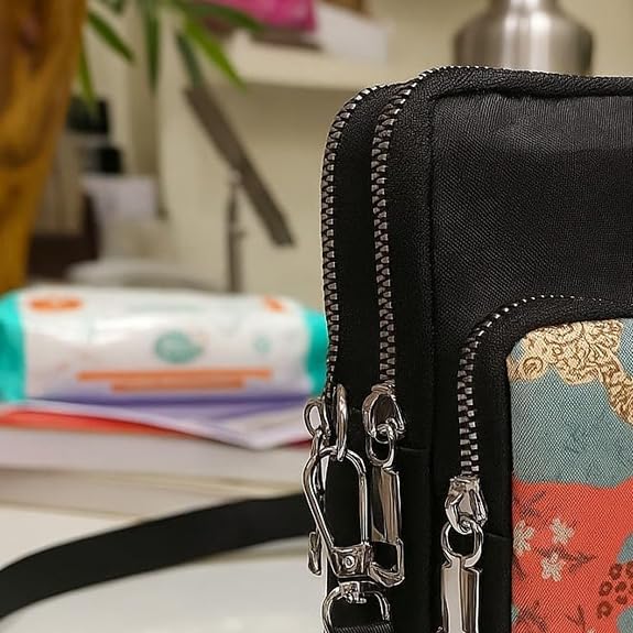 Bag in Bag In Floral Crossbody Bag with Multiple Zippered Compartments - Compact, Stylish and Convenient for Travel and Daily Use
