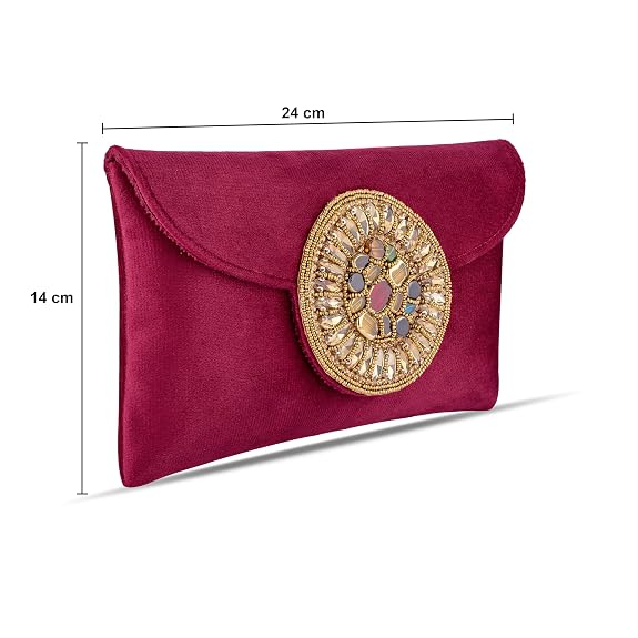 Bag in Elegant Black Beaded Clutch Bag Sophisticated Evening Purse with Gold Embellishments Ideal for Formal Events, Parties, and Weddings